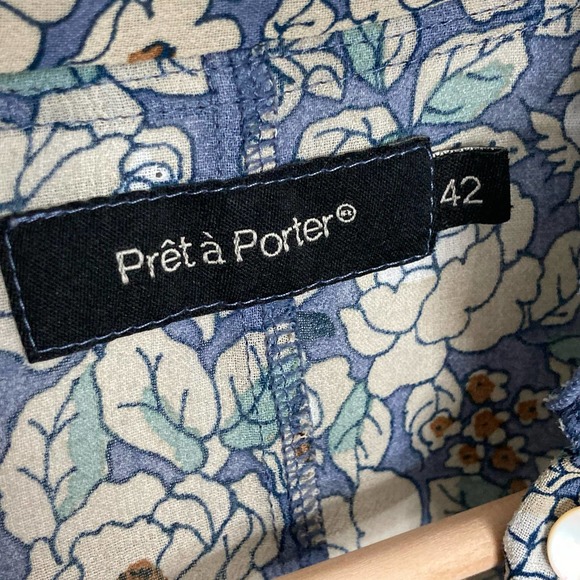 Floral Button-Up Blouse - Picture 4 of 9